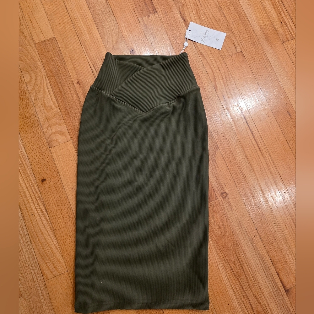 Buffbunny Collection Ribbed Skirt